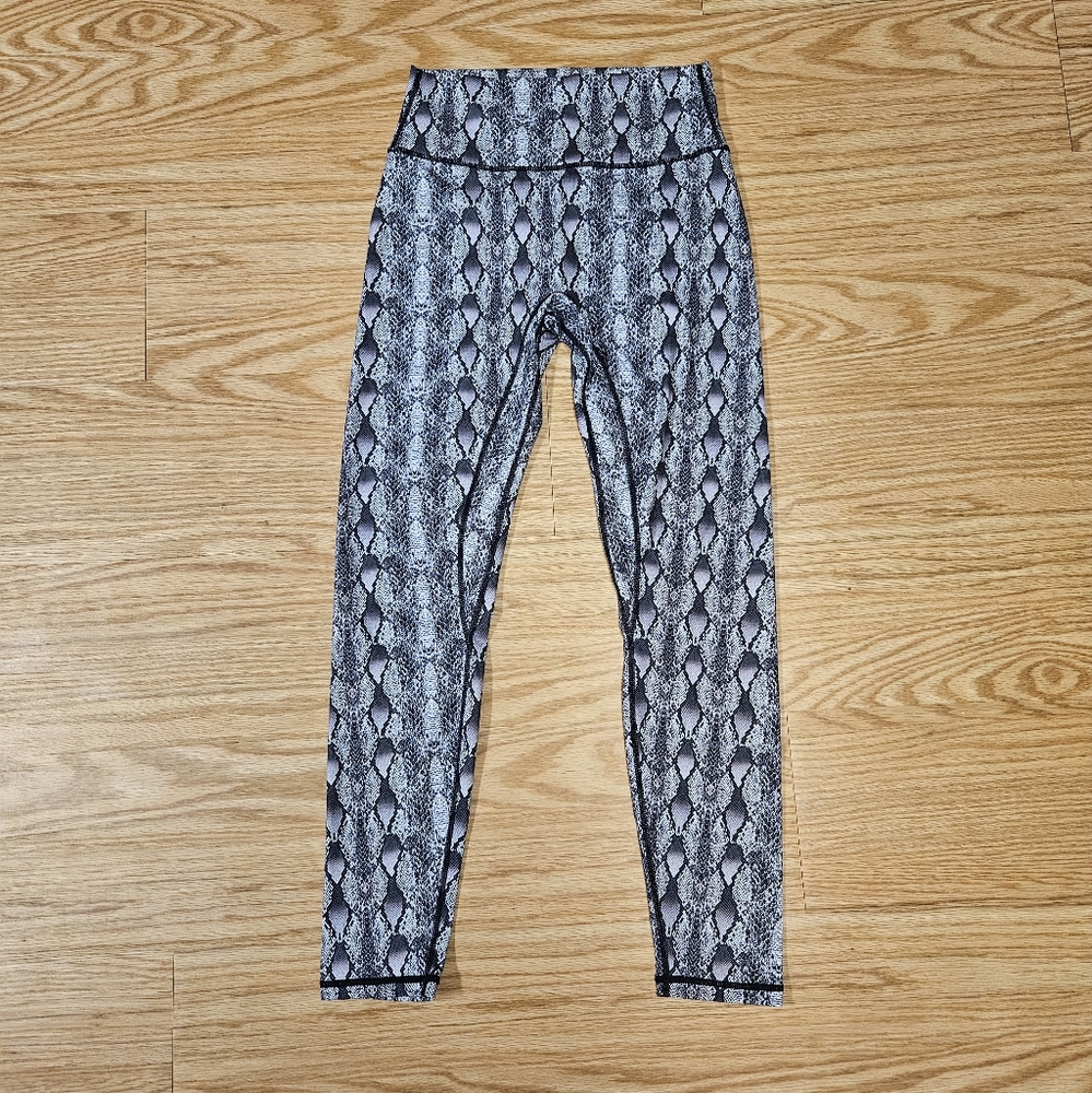 Til You Collapse Snakeskin Scrunch Leggings